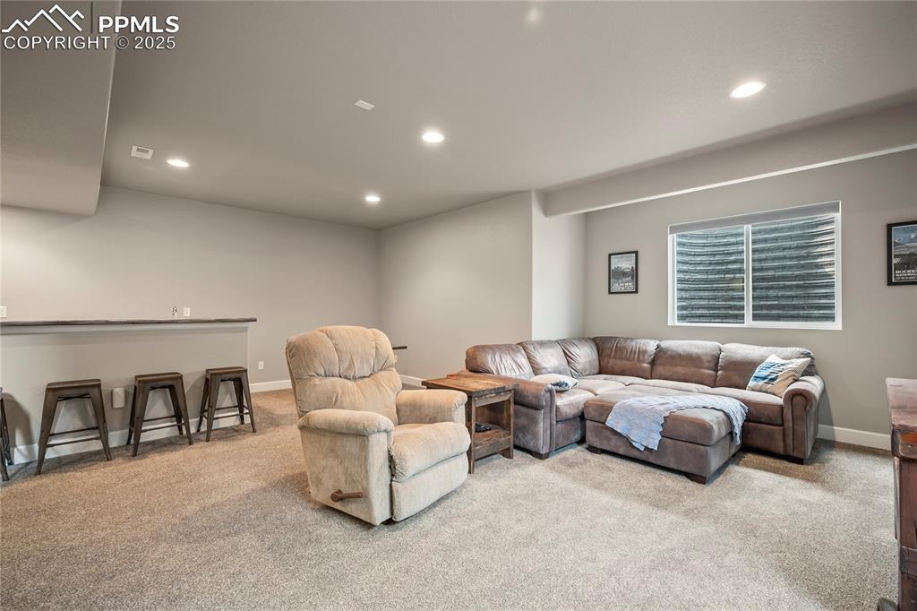 Image 15 of 26: Great Room
