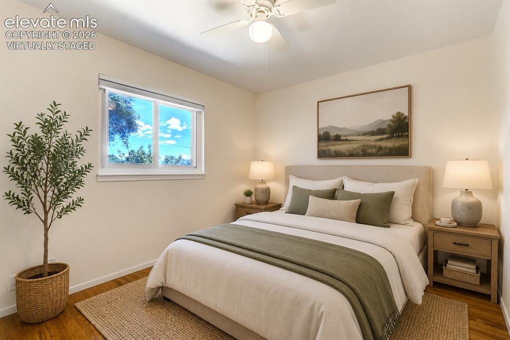 Image 21 of 50: Virtually staged second bedroom 