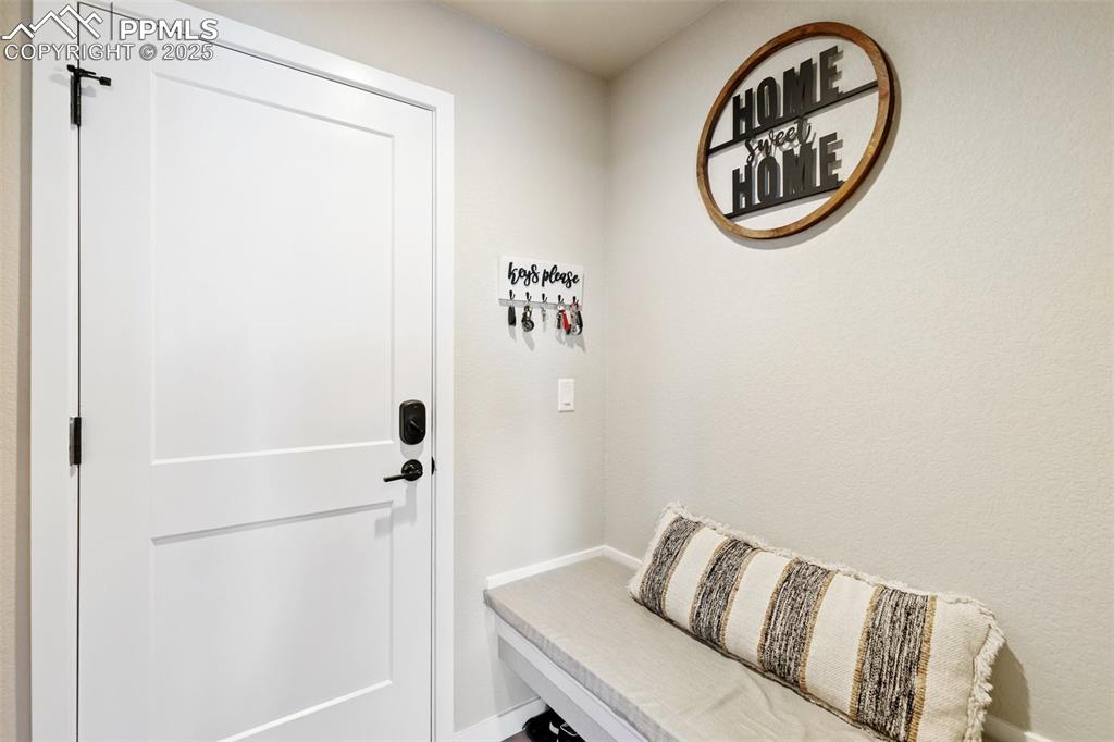 Image 9 of 25: Mud Room