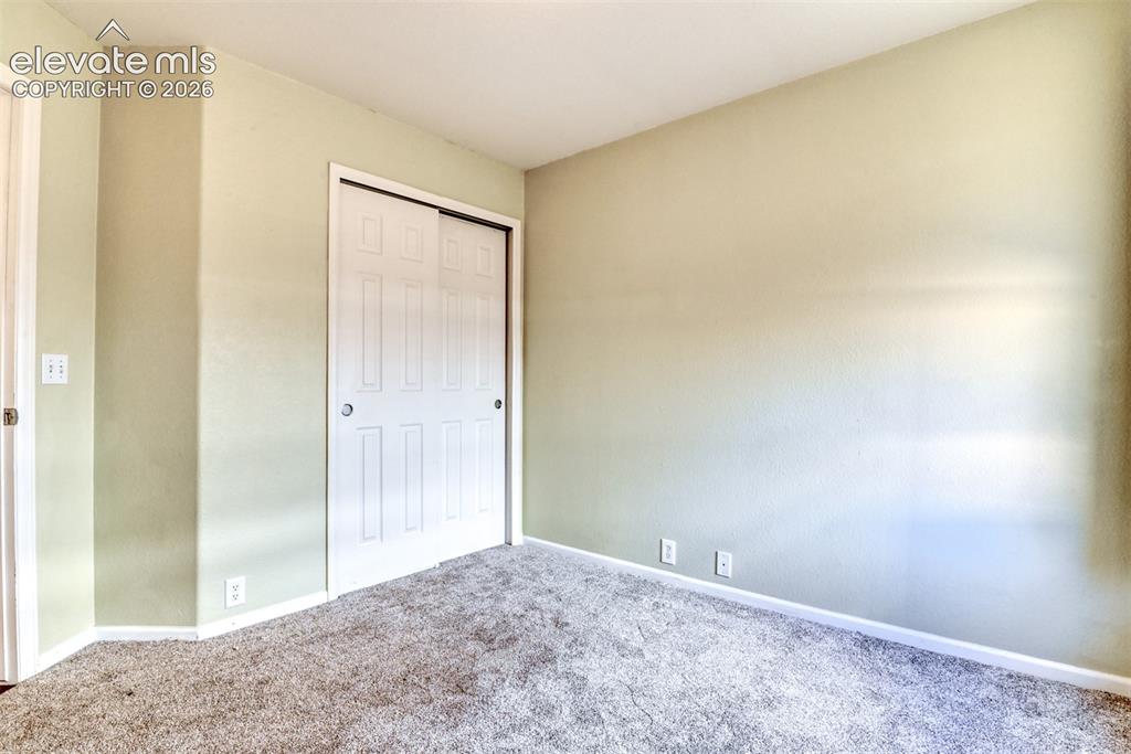 Image 7 of 42: Bedroom