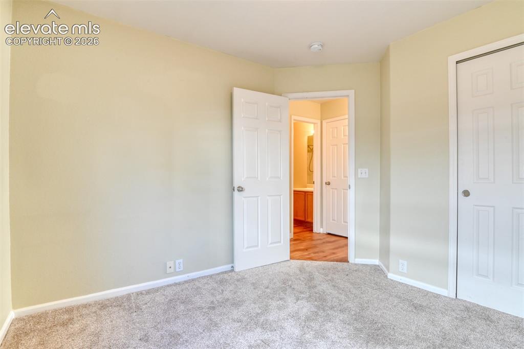 Image 8 of 42: Bedroom