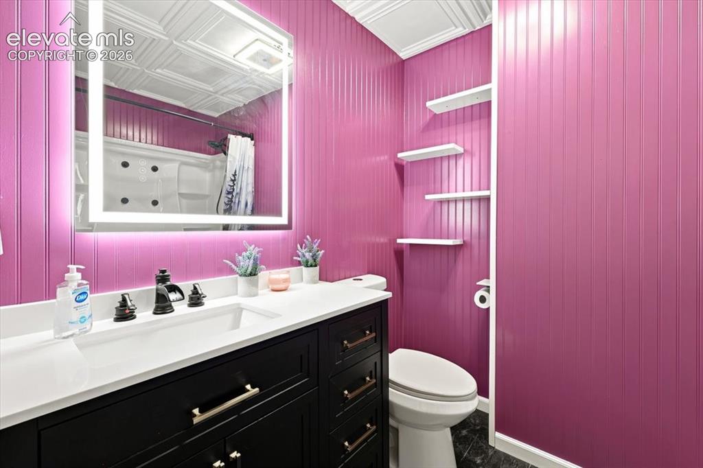 Image 10 of 49: Bathroom