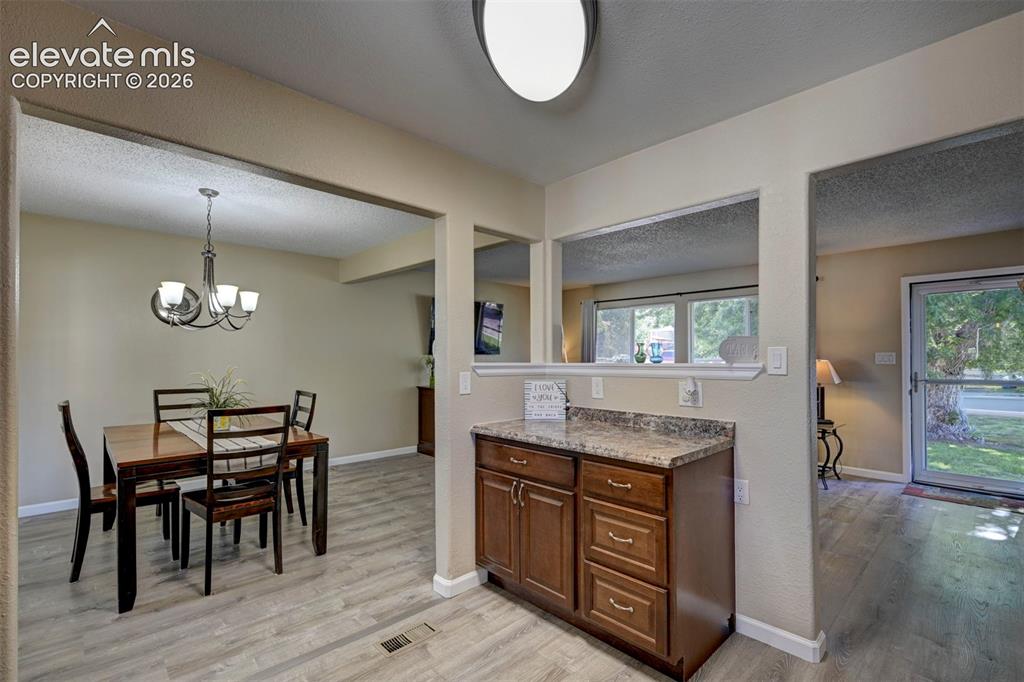 Image 13 of 48: Kitchen
