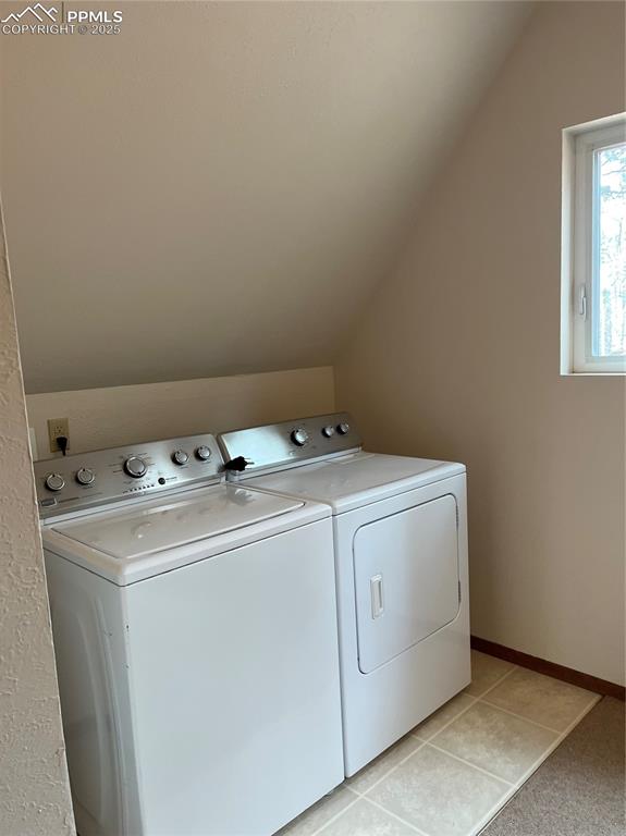 Image 12 of 13: Laundry