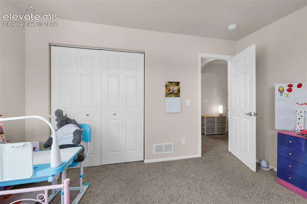 Image 34 of 50: Upstairs Bedroom #3
