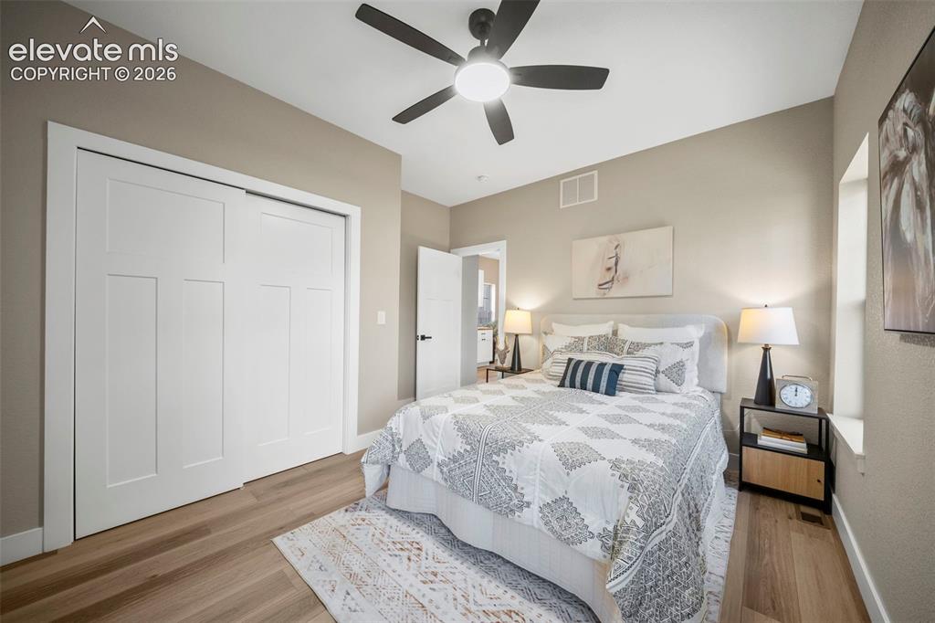 Image 22 of 42: Master Bedroom