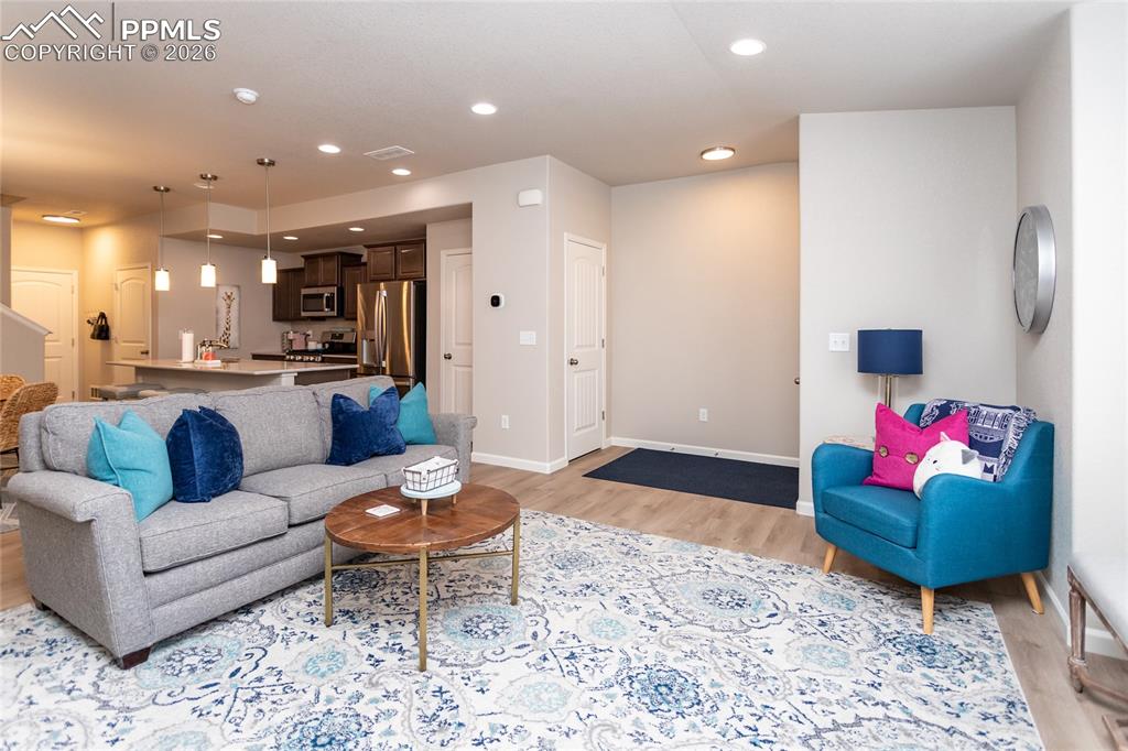 Image 7 of 47: Living Room