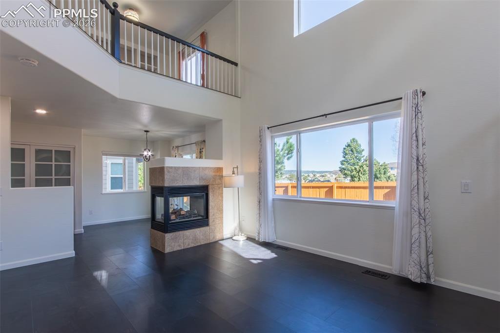Image 18 of 41: Family Room