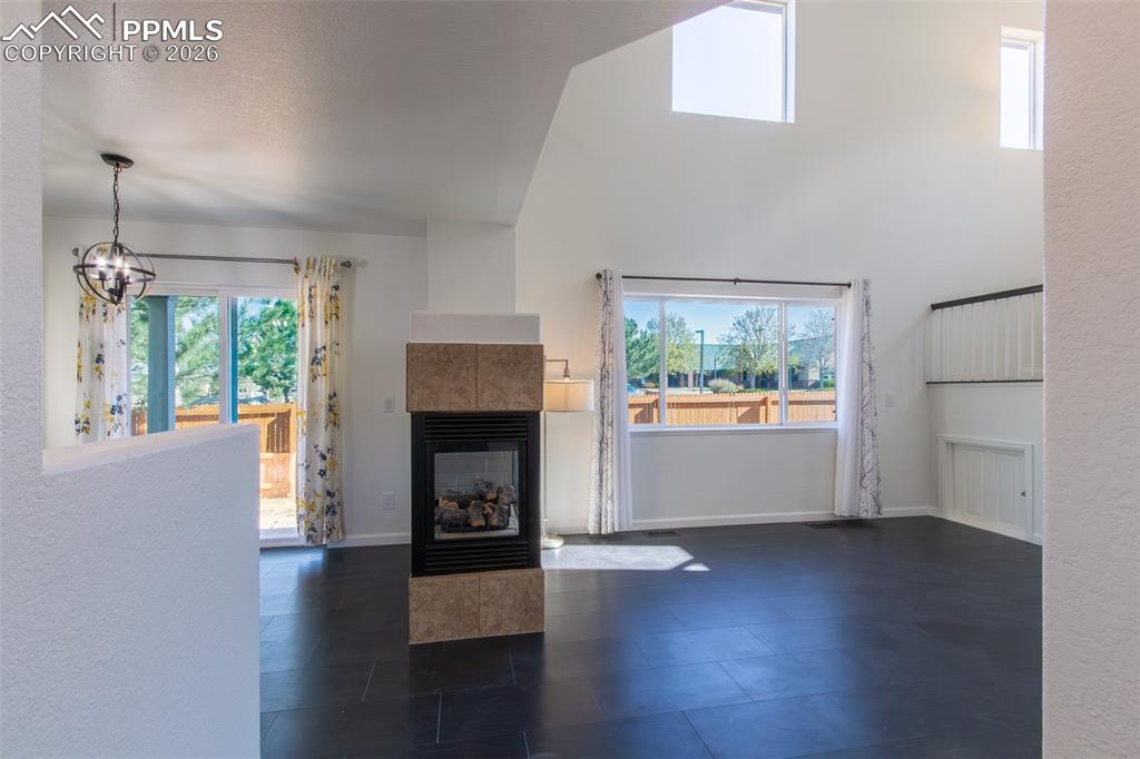 Image 4 of 38: Entrance Foyer