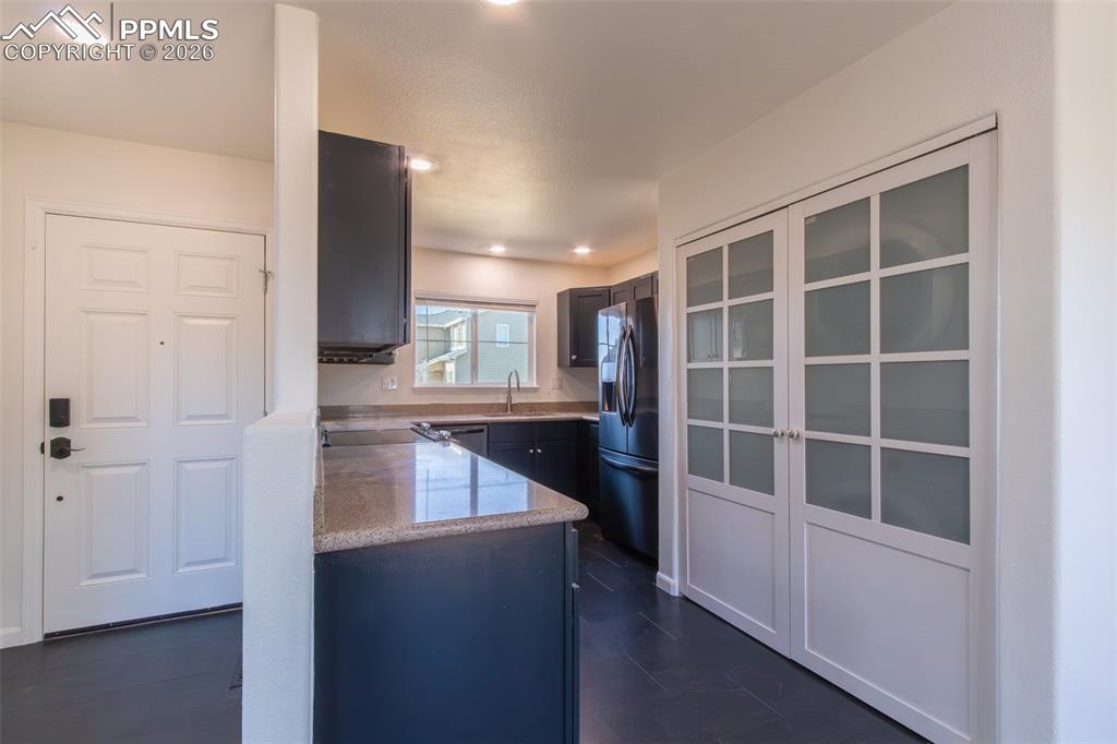 Image 8 of 38: Kitchen