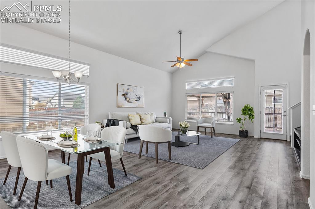 Image 11 of 37: Virtually Staged