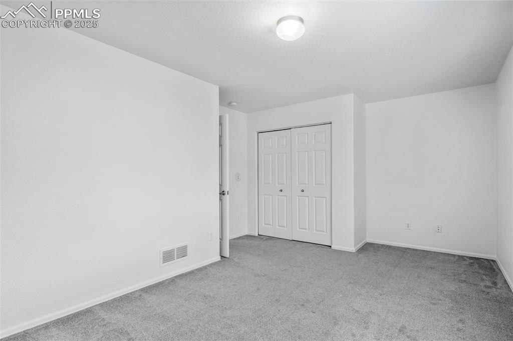 Image 20 of 37: Bedroom