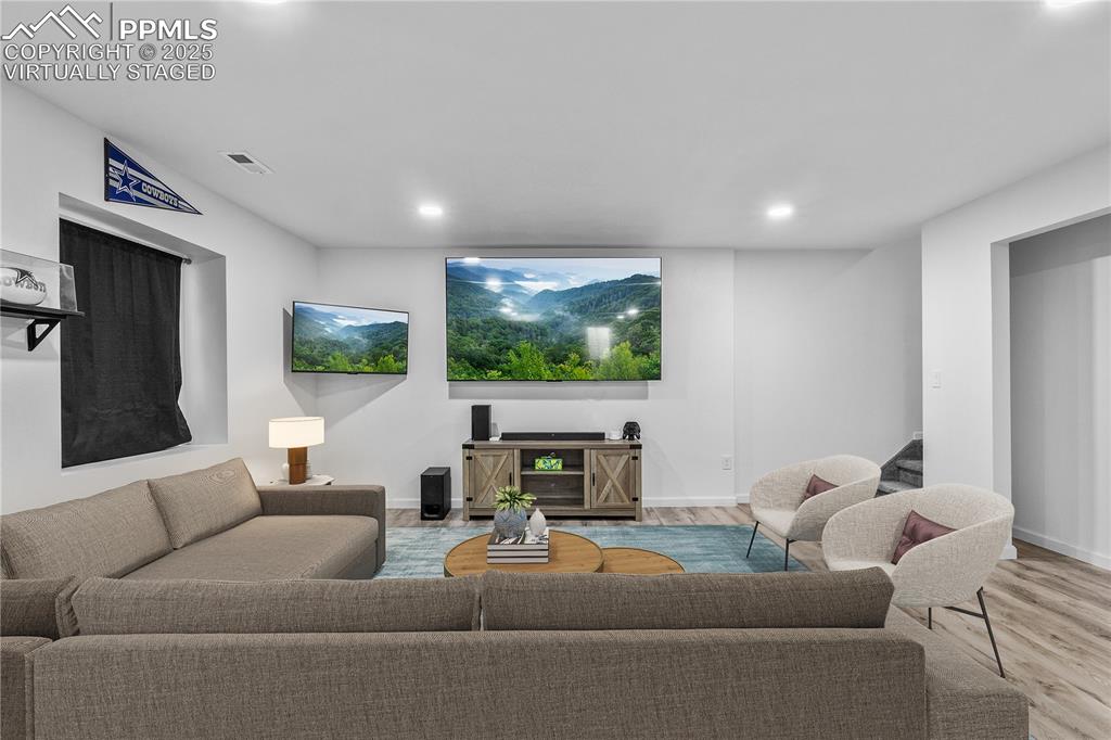 Image 24 of 37: Virtually Staged