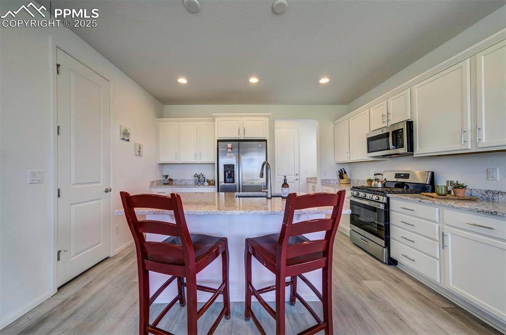Image 13 of 36: Kitchen