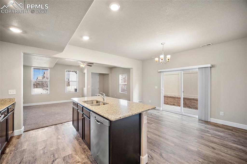 Image 13 of 42: Kitchen