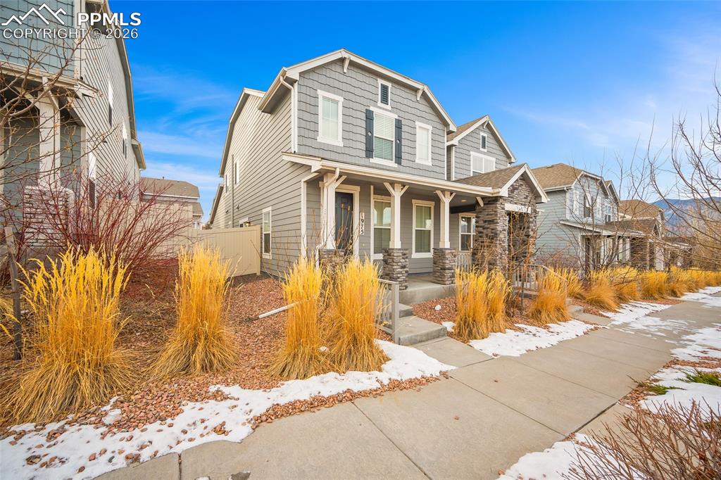 Image 4 of 42: Front of Structure