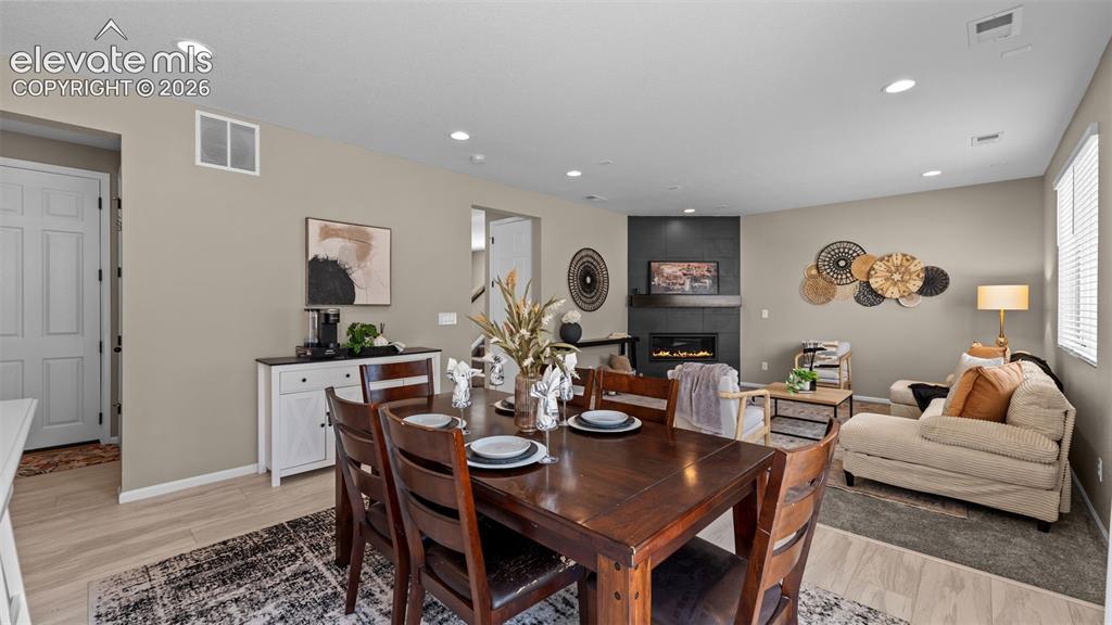 Image 10 of 38: Dining Area