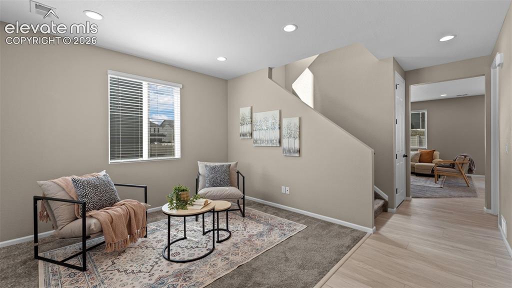 Image 5 of 38: Sitting Room