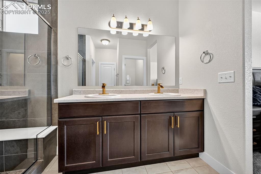 Image 21 of 36: Master Bathroom