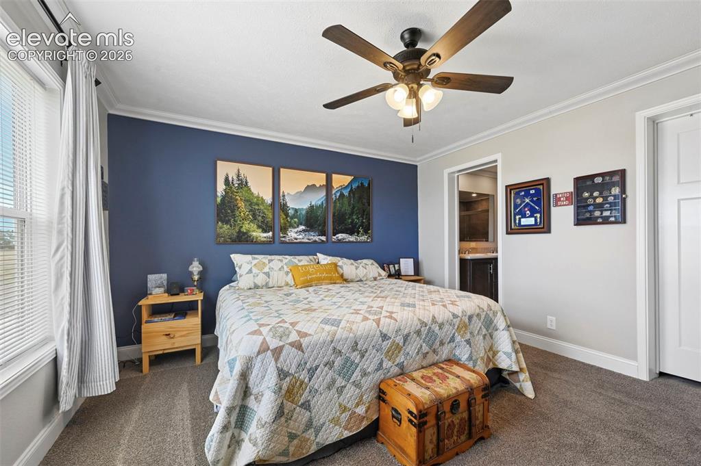 Image 15 of 37: Bedroom