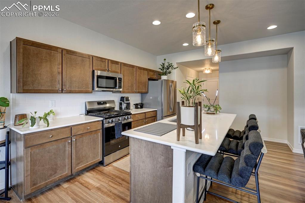 Image 16 of 42: Kitchen