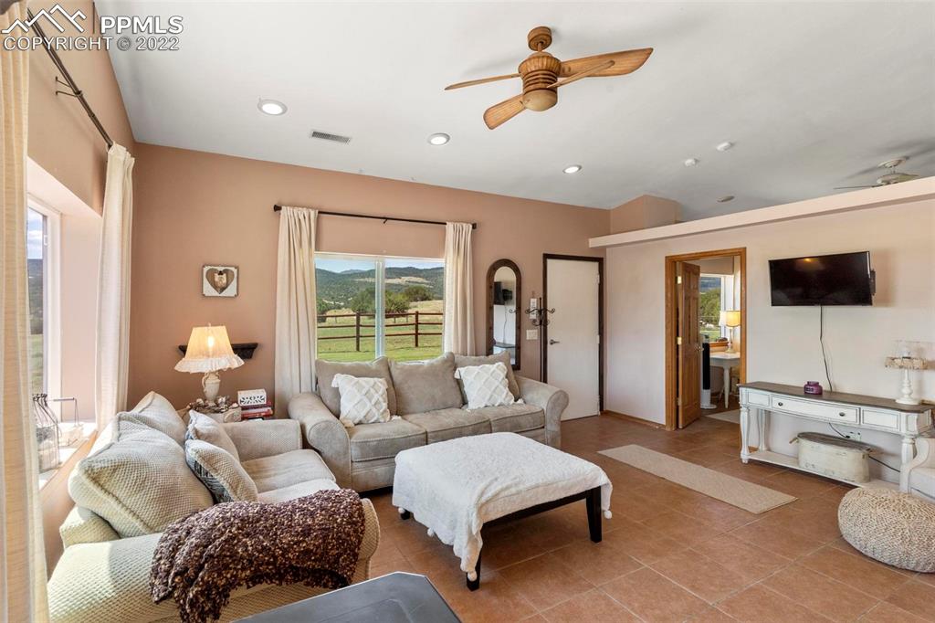 Listing 5312650, Image 27 of 40