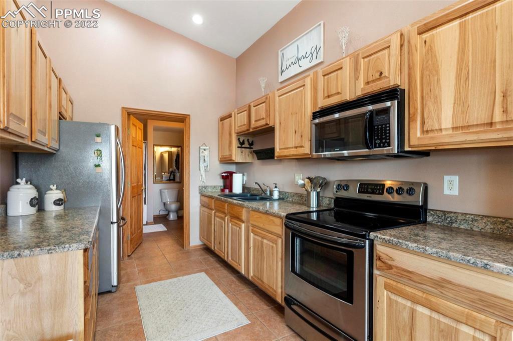 Listing 5312650, Image 32 of 40