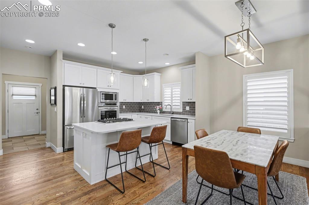 Image 8 of 36: Kitchen