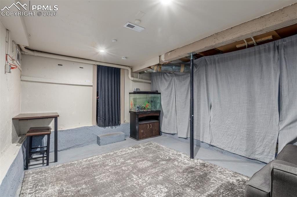 Image 23 of 32: Basement