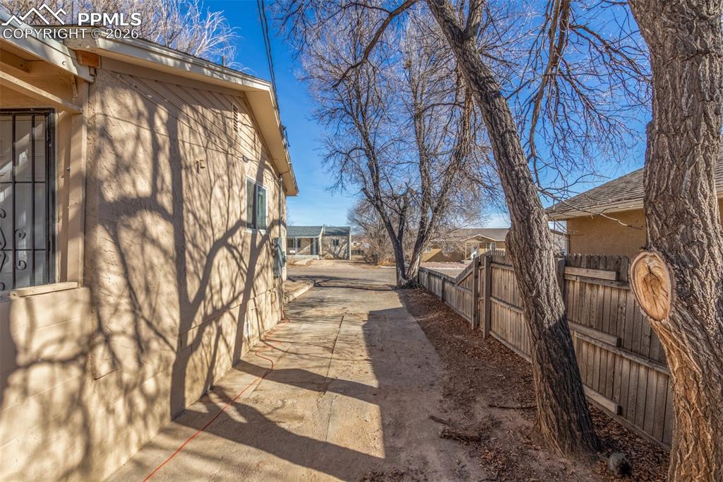 Image 28 of 32: Side of Structure