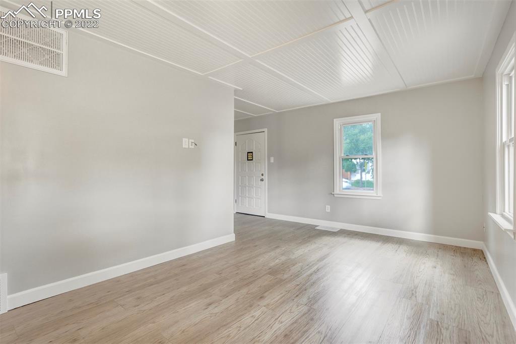 Listing 5315309, Image 7 of 34