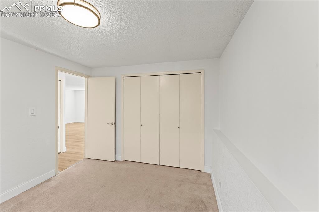 Image 26 of 26: Bedroom