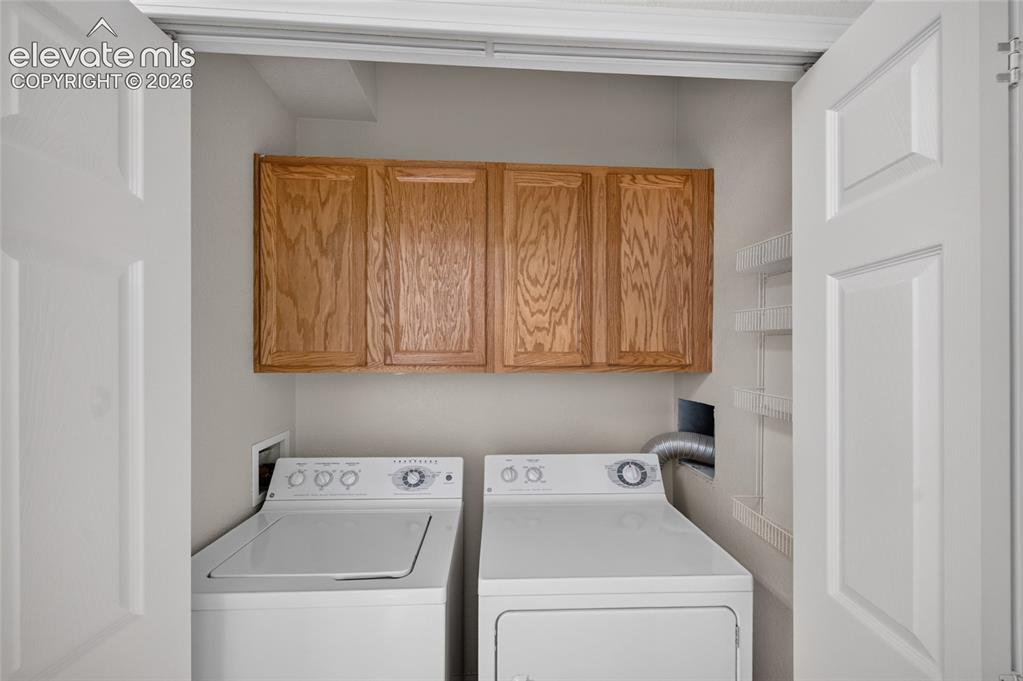Image 17 of 25: Laundry
