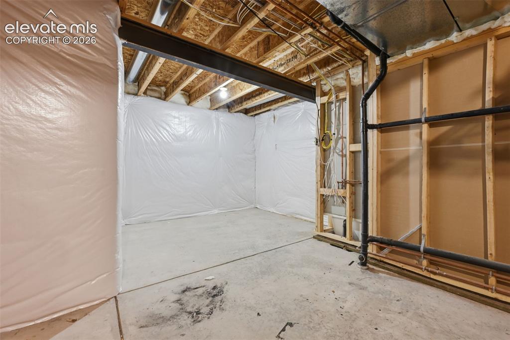 Image 35 of 42: Basement