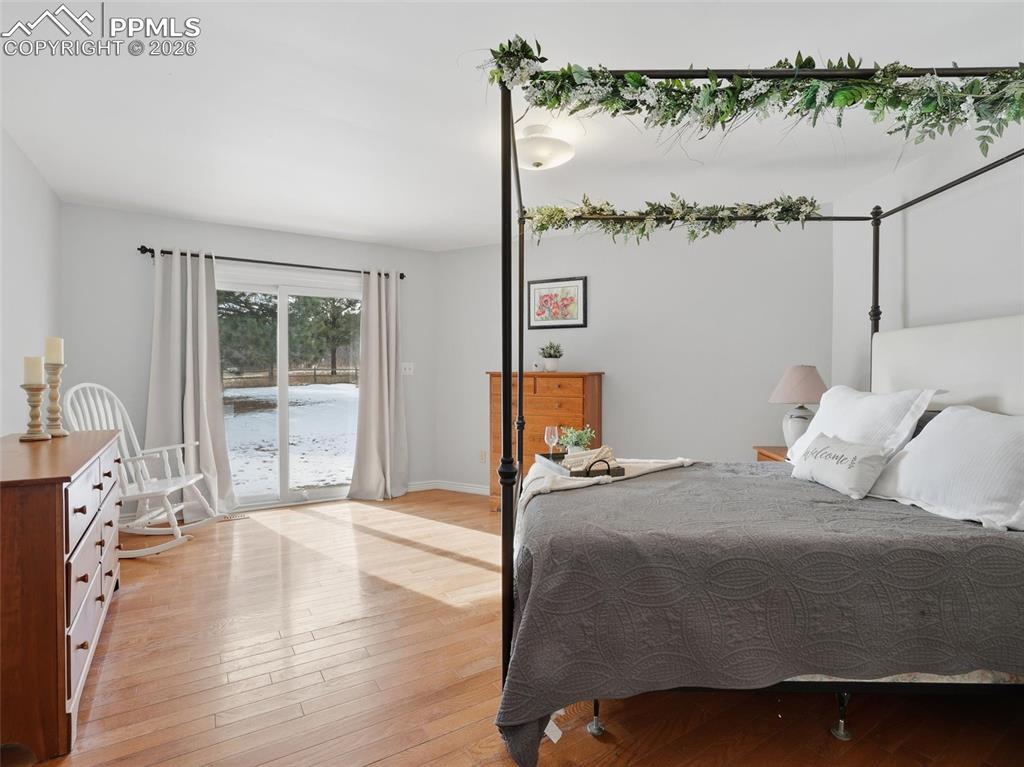 Image 22 of 50: Master Bedroom