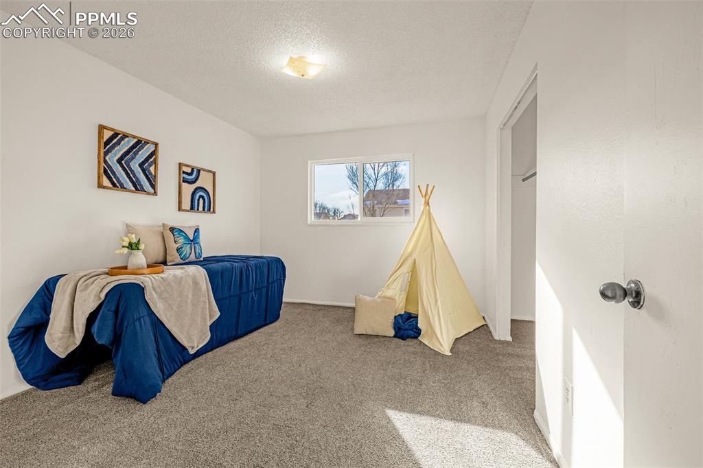 Image 12 of 31: Bedroom