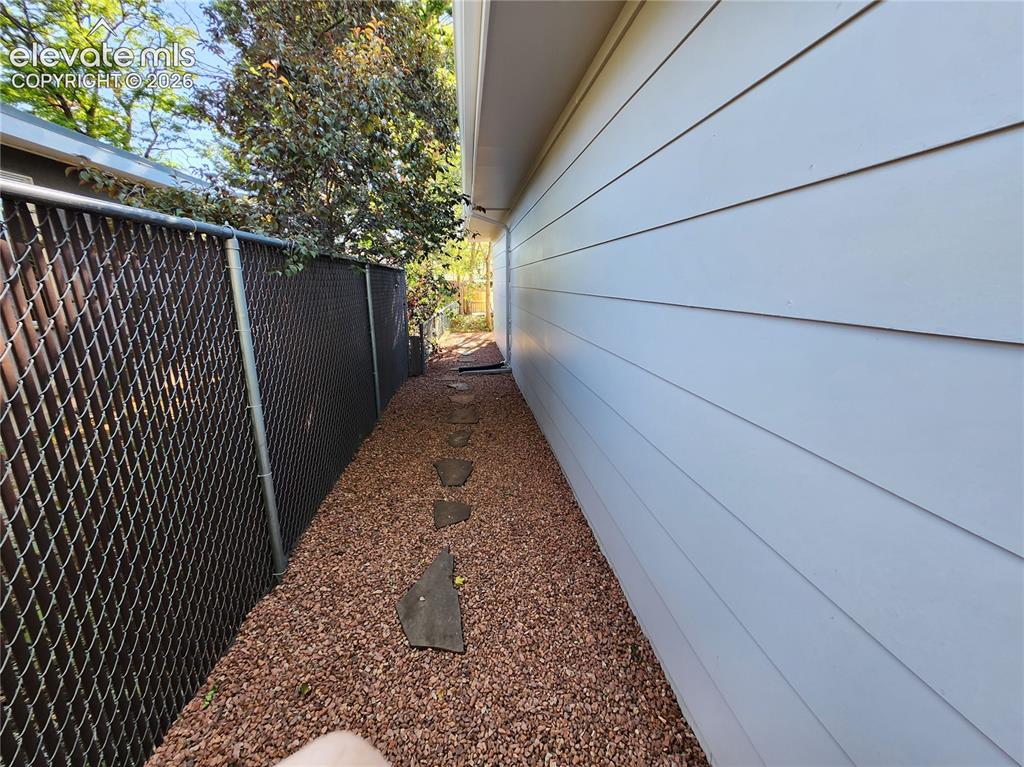 Image 10 of 29: Side of Structure