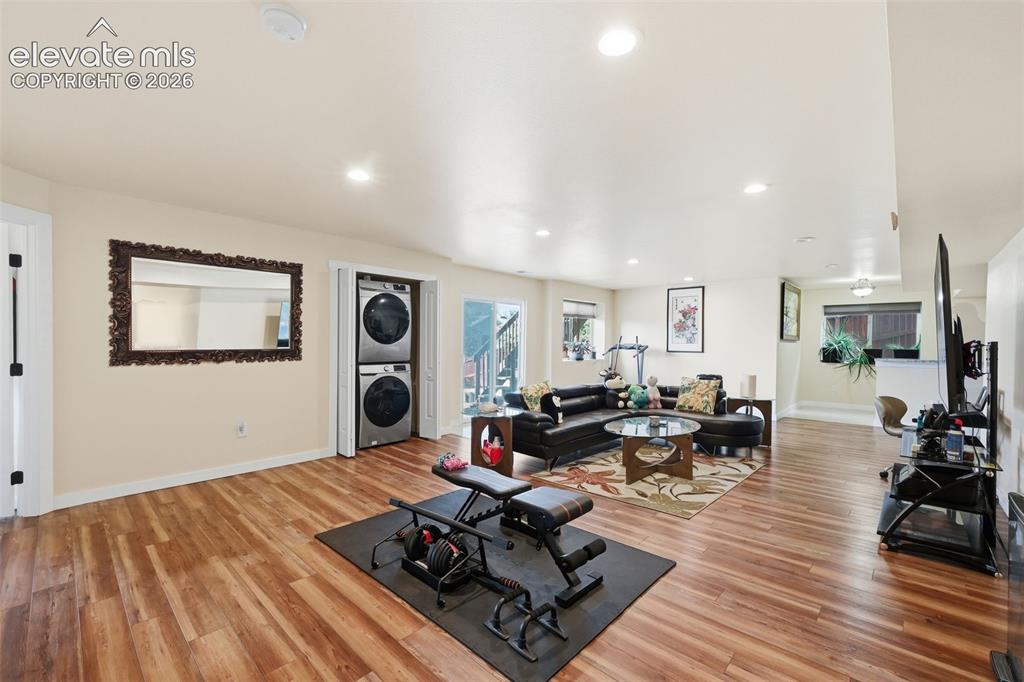 Image 22 of 35: Recreation Room