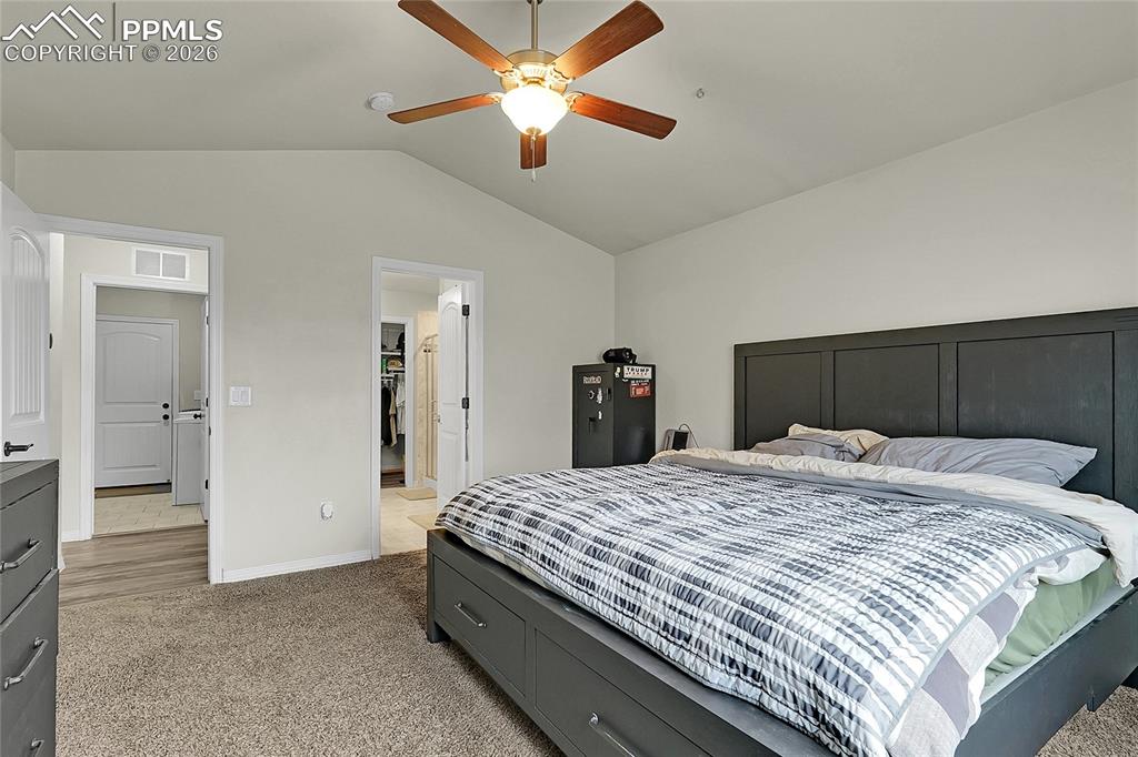 Image 10 of 29: Bedroom