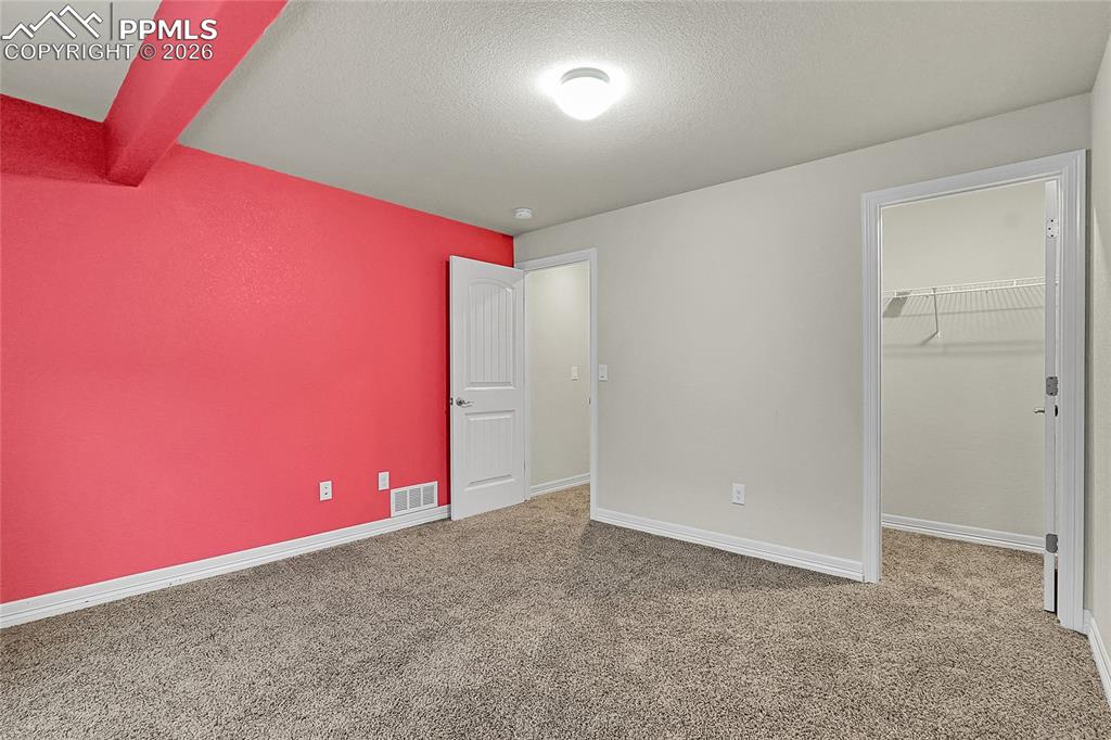 Image 21 of 29: Bedroom