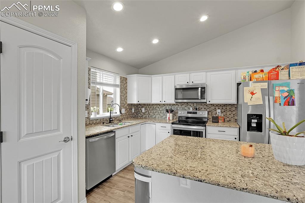 Image 6 of 29: Kitchen