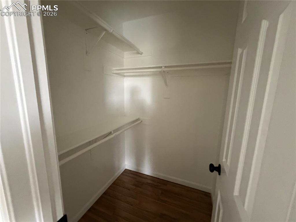 Image 12 of 17: Bathroom