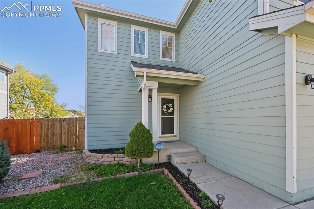 Image 2 of 21: Entry