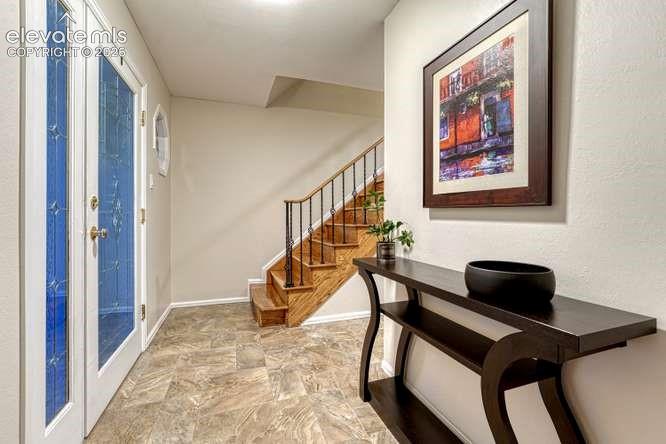 Image 19 of 49: Entrance Foyer