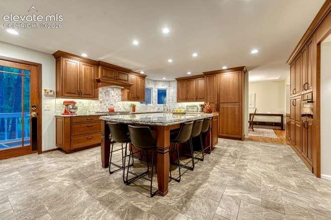 Image 7 of 49: Kitchen