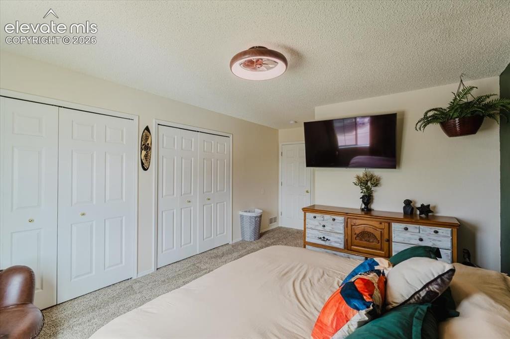 Image 23 of 44: Master Bedroom