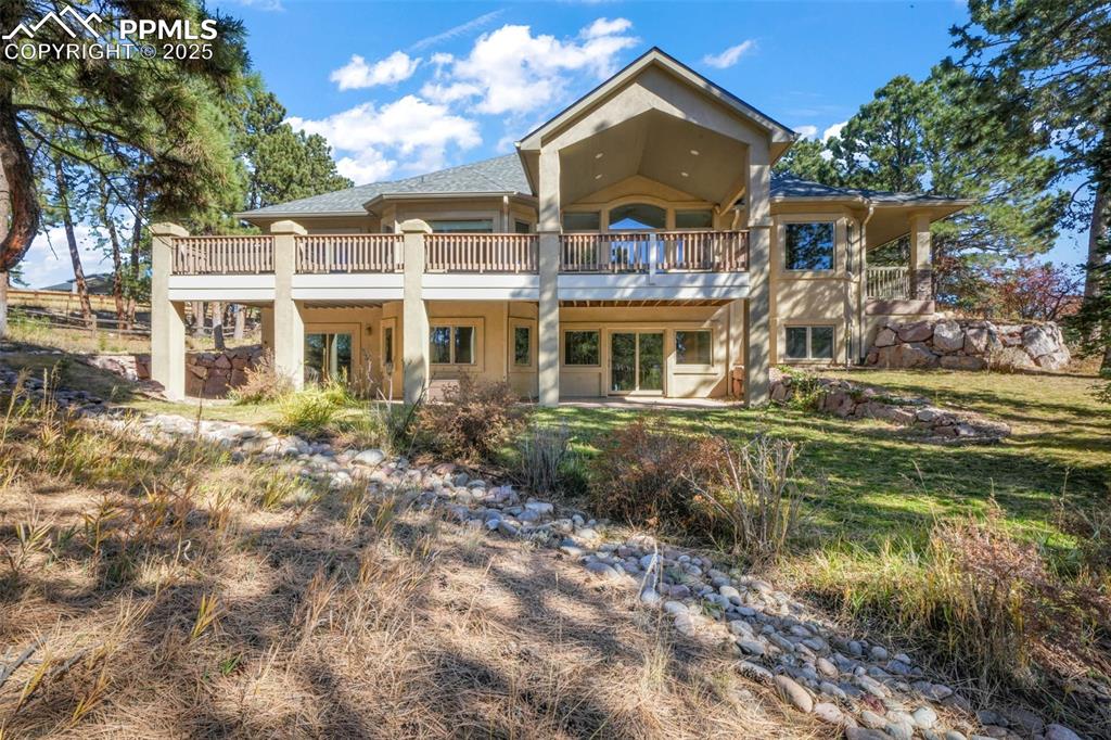 Image 48 of 50: Back of Structure