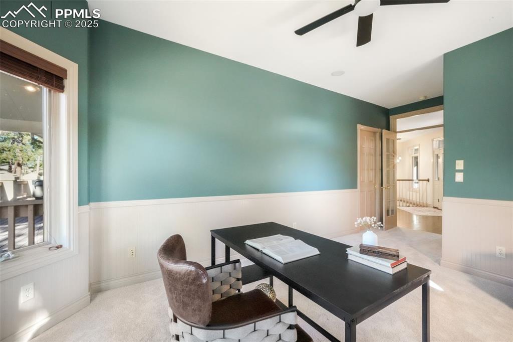 Image 6 of 50: Office