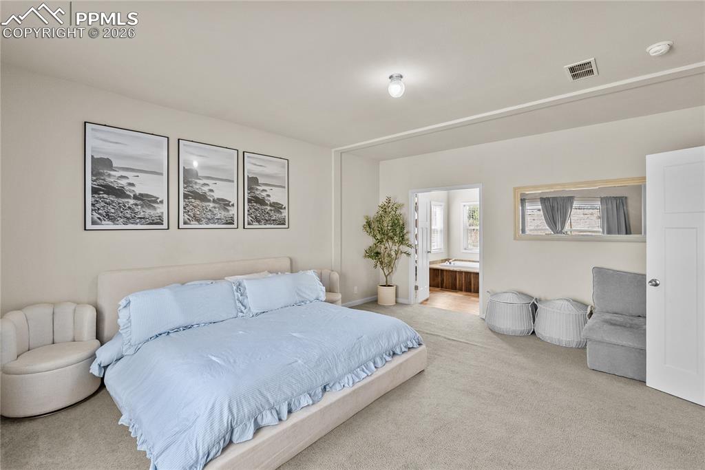 Image 14 of 31: Master Bedroom