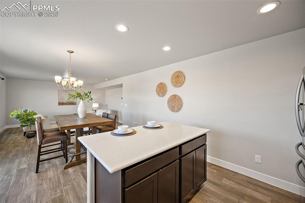 Image 9 of 25: Kitchen